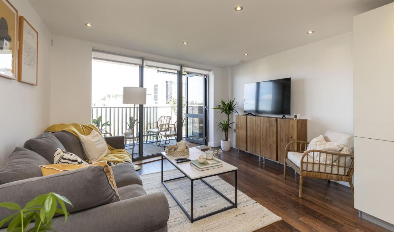 Modern Luxe Apt Just 10 Mins From Tower Bridge! Easy Access To Tube And Bus London Eksteriør bilde